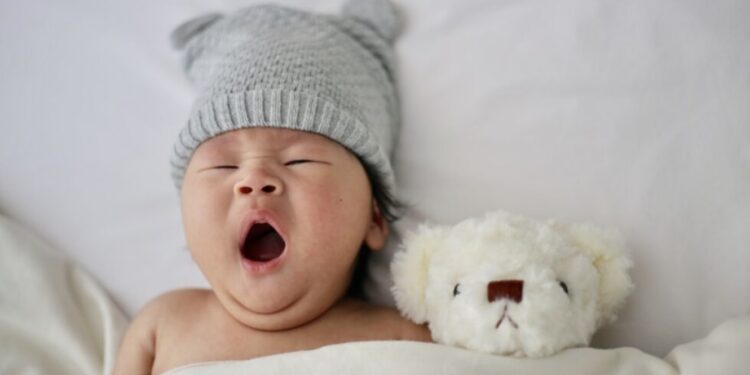 Jonge moeders lyrisch over methode waardoor baby´s binnen no-time slapen