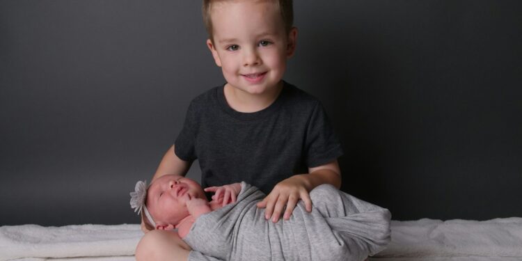 Zo bereid je de kinderen voor op de komst van een baby