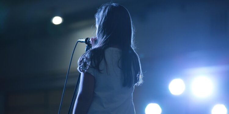 lights, scenario, kids, theatre, spectators, people, scene, act, reading, education, representation, dress, school, little girl, shyness, backlighting, microphone, blur, theatre, theatre, education, school, school, microphone, microphone, microphone, microphone, microphone